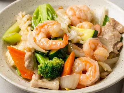 Cantonese Chow Mein