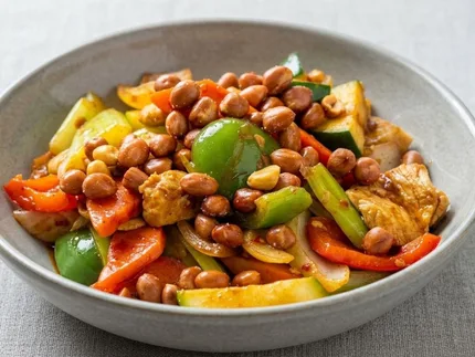 Kung Pao Diced Chicken with Peanuts