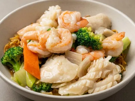 Seafood Chow Mein